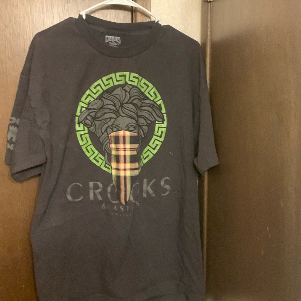 Crooks & Castles t shirt